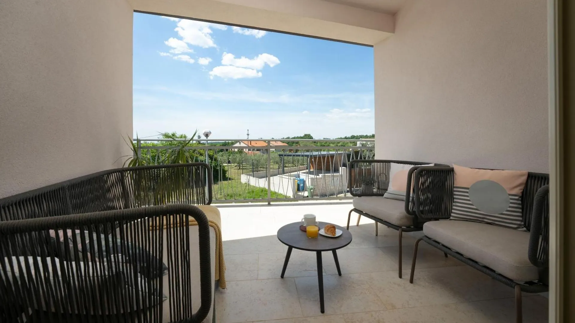 Casa vacanze Villa Gemini Mit Salzwasserpool Und Garten Višnjan Croazia