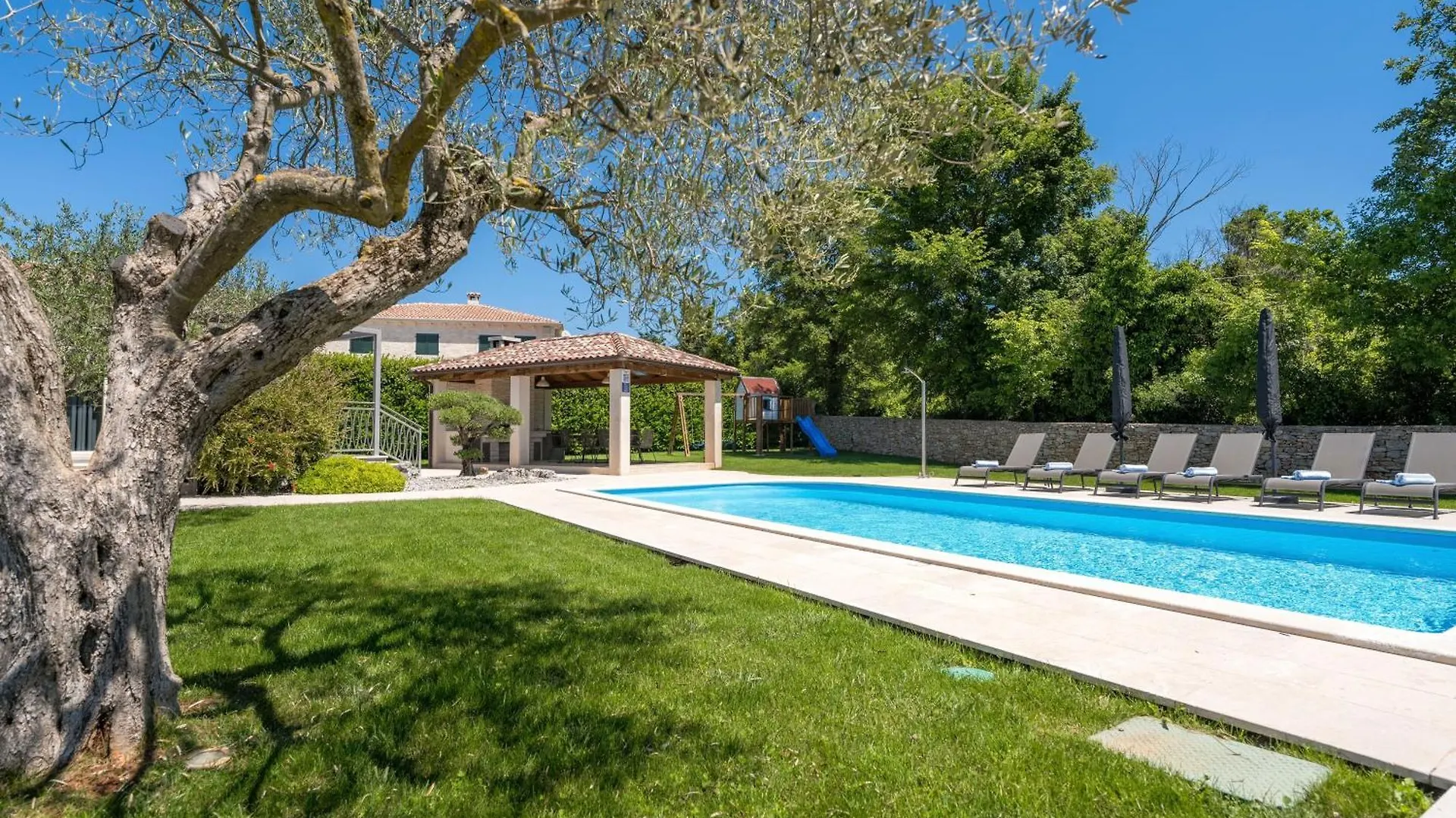 Villa Gemini Mit Salzwasserpool Und Garten Višnjan 0*,